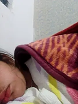 Snapshot of isha_sharma2002 chatting on January 8, 12:46 am isha sharma2002 online show from January 8, 12:46 am