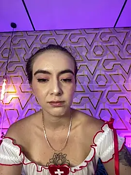 MelanyyJhonson15 online show from June 21, 8:44 pm
