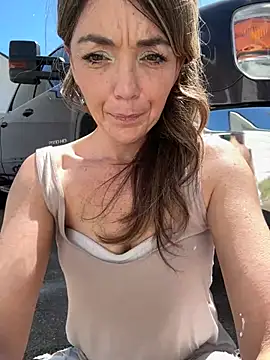 Snapshot of miatate chatting on March 19, 5:50 pm miatate online show from March 19, 5:50 pm