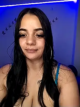 Luna Scarllet online show from April 7, 3:29 am