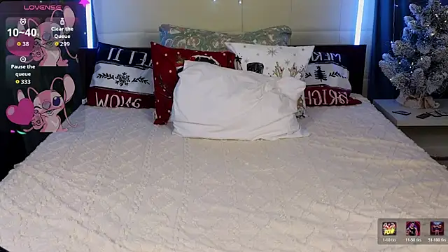 islendtakumi online show from December 19, 3:57 am