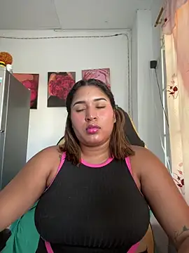 morena-2025 online show from July 1, 10:20 pm