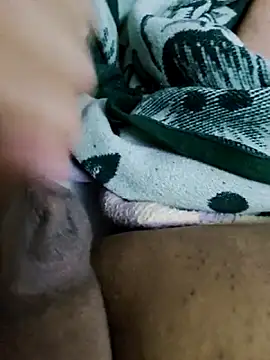 Atefnabil1 online show from April 25, 3:09 pm