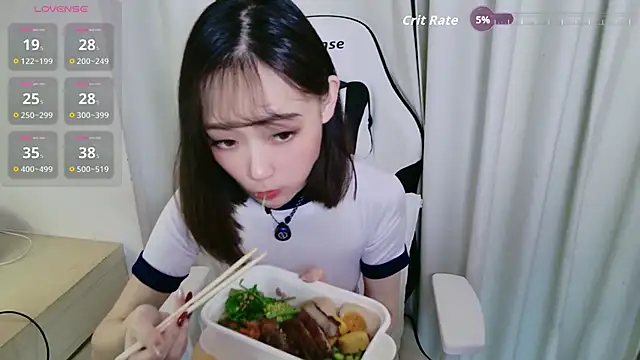 Snapshot of niuniu_123 chatting on March 29, 2:28 pm niuniu 123 online show from March 29, 2:28 pm