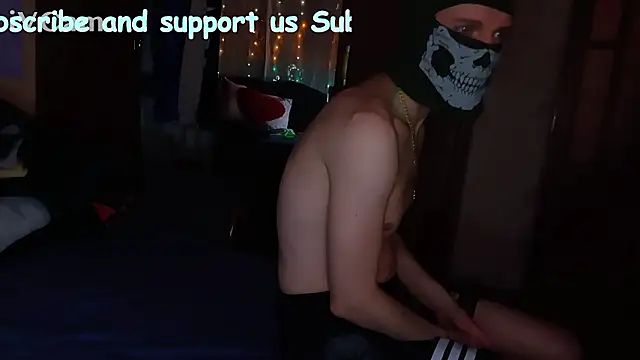 Snapshot of honey_sweet_couple chatting on February 20, 5:35 pm honey sweet couple online show from February 20, 5:35 pm