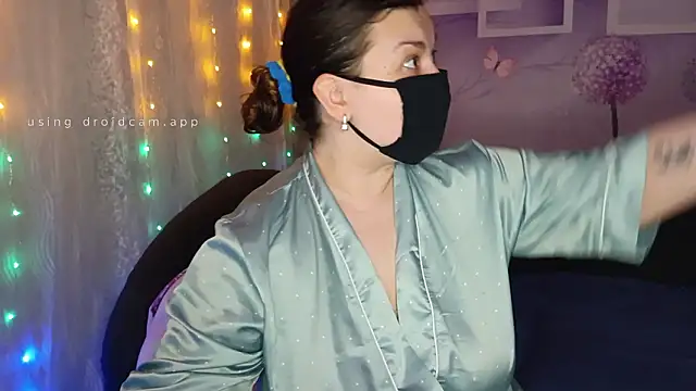 Snapshot of honey_sweet_couple chatting on March 27, 7:35 pm honey sweet couple online show from March 27, 7:35 pm