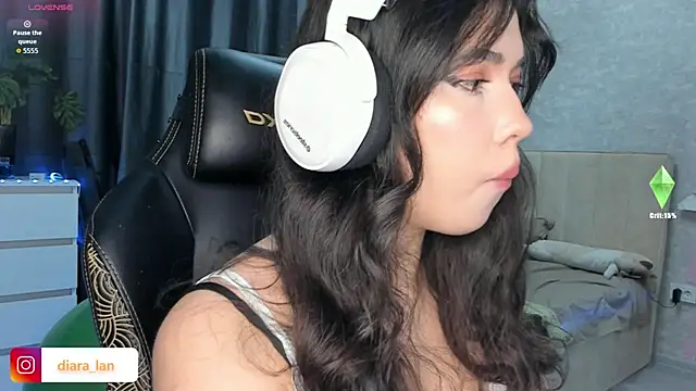 Snapshot of Diara_1an chatting on November 29, 1:47 pm Diara 1an online show from November 29, 1:47 pm