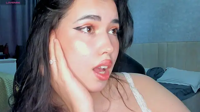 Snapshot of Diara_1an chatting on January 7, 3:20 am Diara 1an online show from January 7, 3:20 am