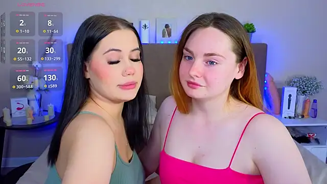 Snapshot of Dina_Mary chatting on November 19, 1:22 pm Dina Mary online show from November 19, 1:22 pm