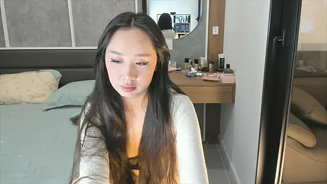 notyoursammy online show from December 17, 4:29 am