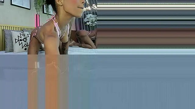 Snapshot of Gia_ricci_ chatting on March 25, 4:18 am Gia ricci online show from March 25, 4:18 am