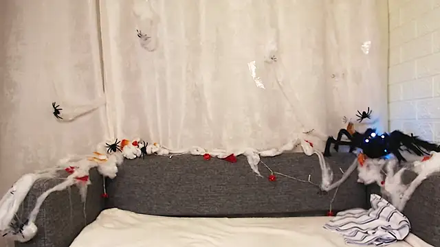 Snapshot of Sansa_Dream chatting on October 29, 12:40 pm Sansa Dream online show from October 29, 12:40 pm