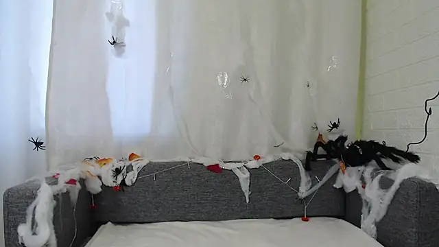 Snapshot of Sansa_Dream chatting on October 30, 7:32 am Sansa Dream online show from October 30, 7:32 am