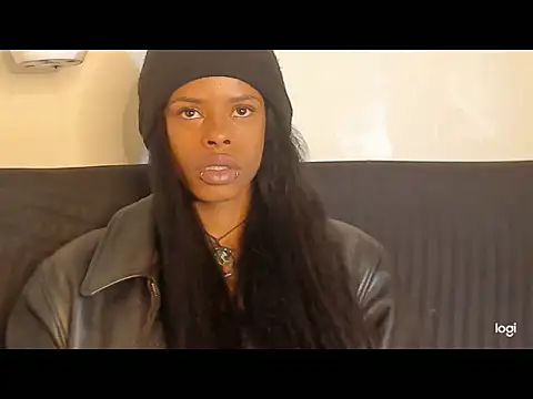 aprille15 online show from February 23, 4:15 pm