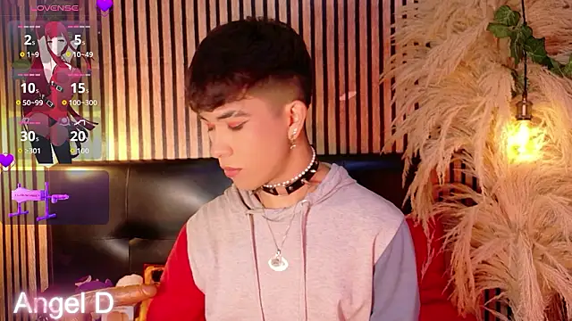 Angeldust19 online show from March 28, 3:39 am