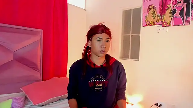 Hopemoretti online show from March 25, 8:15 pm