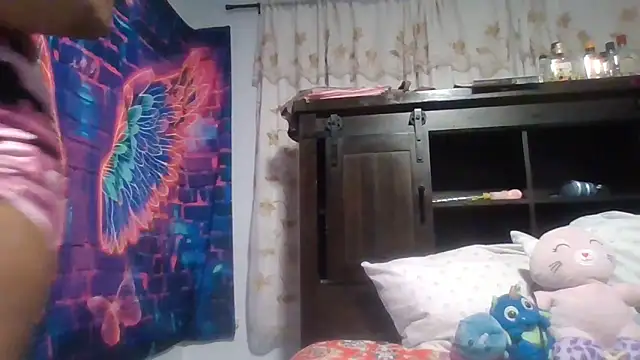 Snapshot of sexcikween chatting on December 2, 4:40 am sexcikween online show from December 2, 4:40 am