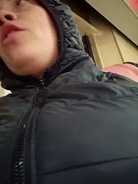 Snapshot of Rouse_hot_ chatting on November 21, 8:07 pm Rouse hot online show from November 21, 8:07 pm