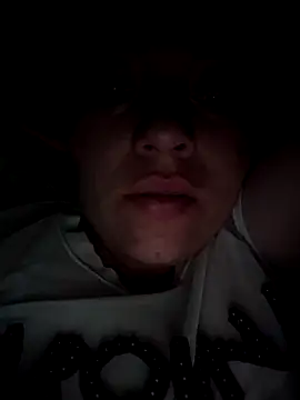 Snapshot of Rouse_hot_ chatting on November 28, 4:26 am Rouse hot online show from November 28, 4:26 am