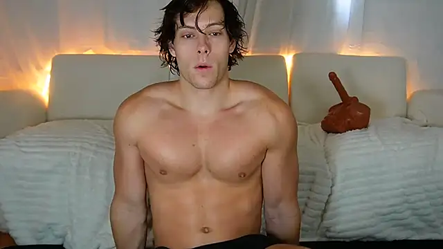 Snapshot of alex_islivee chatting on March 21, 2:53 pm alex islivee online show from March 21, 2:53 pm