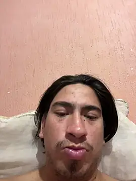 algila08 online show from December 2, 1:44 am