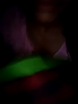 Snapshot of Miss_Nidhi89 chatting on November 30, 6:34 pm Miss Nidhi89 online show from November 30, 6:34 pm