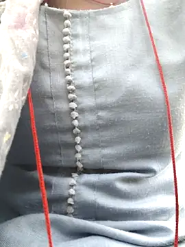 Snapshot of Miss_Nidhi89 chatting on December 1, 7:35 am Miss Nidhi89 online show from December 1, 7:35 am