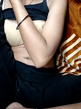 Snapshot of Miss_Nidhi89 chatting on January 31, 9:57 pm Miss Nidhi89 online show from January 31, 9:57 pm