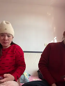 pitty mymi online show from January 8, 2:03 am