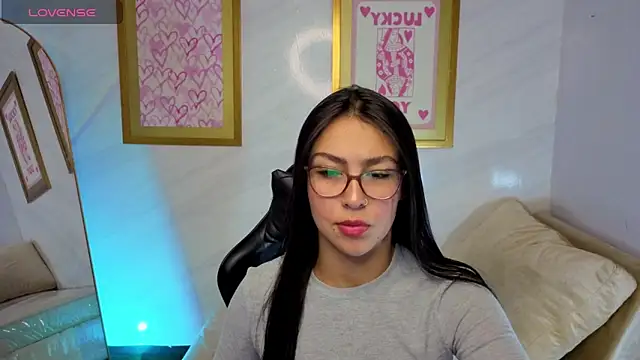 Maleja v  online show from November 26, 1:34 pm