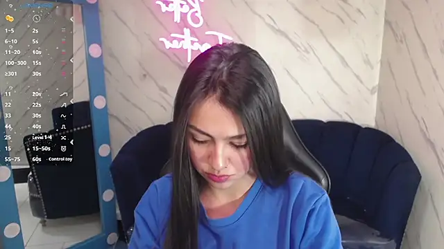 Maleja v  online show from February 5, 1:38 pm