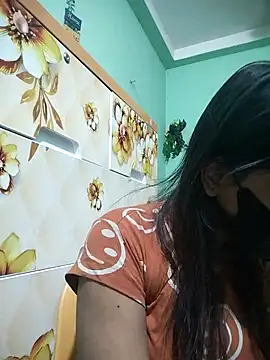 Snapshot of Disha_Nur0 chatting on May 9, 10:59 pm Disha Nur0 online show from May 9, 10:59 pm