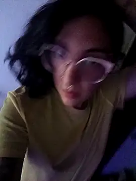 Melinerd online show from March 23, 6:12 pm