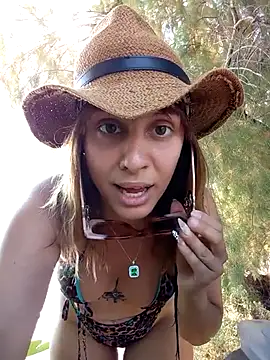 Snapshot of cleopatravodos chatting on June 11, 2:26 pm cleopatravodos online show from June 11, 2:26 pm