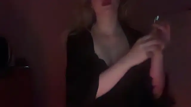 Josefinswe online show from March 11, 8:15 pm