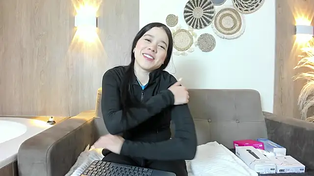 Emily Frostt online show from April 30, 12:33 pm