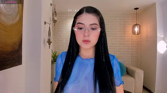 HaileyRoss  online show from April 24, 1:52 am