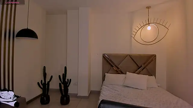 CarlaBrunni online show from February 10, 4:05 am