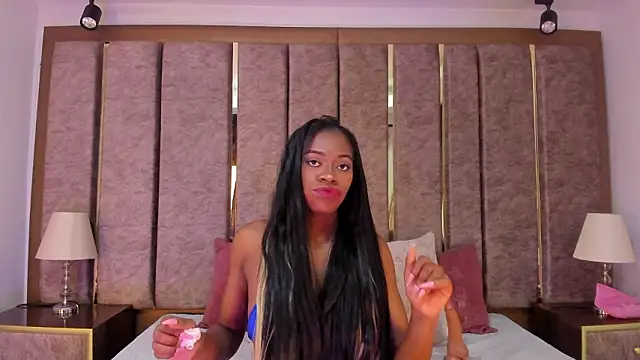 NalaRoux online show from February 1, 3:38 am