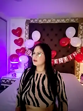 AlinaMilf online show from February 10, 10:03 pm