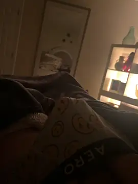 daddyshomeee  online show from March 1, 7:10 am