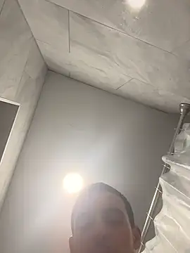 daddyshomeee  online show from March 11, 2:06 am