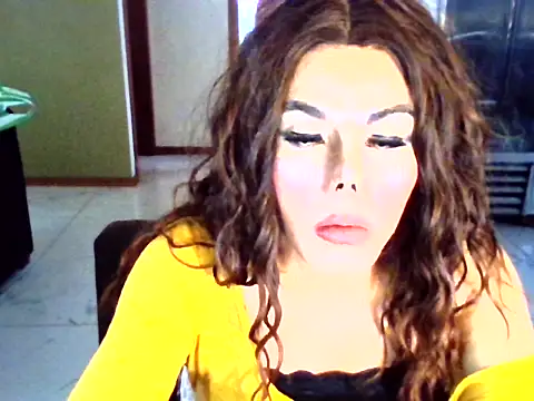 melany-michu online show from March 25, 1:39 pm