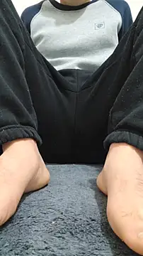 Snapshot of Lukemo chatting on February 2, 12:15 pm Lukemo online show from February 2, 12:15 pm