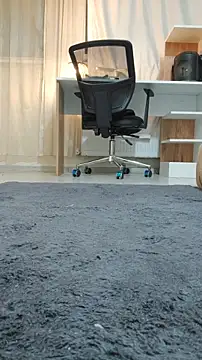 Snapshot of Lukemo chatting on February 7, 11:52 pm Lukemo online show from February 7, 11:52 pm