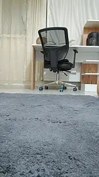 Snapshot of Lukemo chatting on February 8, 7:06 pm Lukemo online show from February 8, 7:06 pm