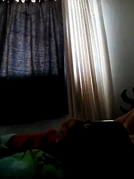 Snapshot of patraick chatting on December 17, 11:49 am patraick online show from December 17, 11:49 am