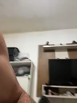 Snapshot of patraick chatting on March 14, 12:43 pm patraick online show from March 14, 12:43 pm