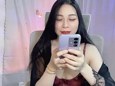 Lousii online show from May 13, 1:58 am