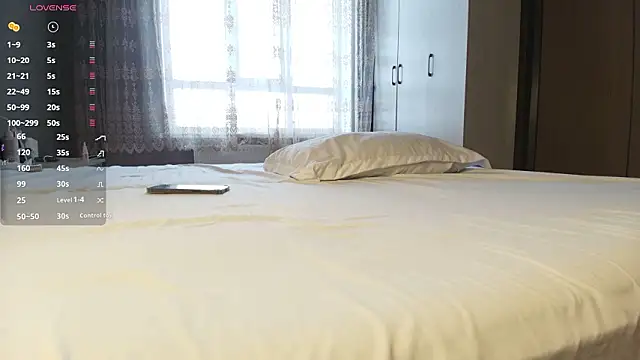 melissalem1 online show from February 12, 3:45 am